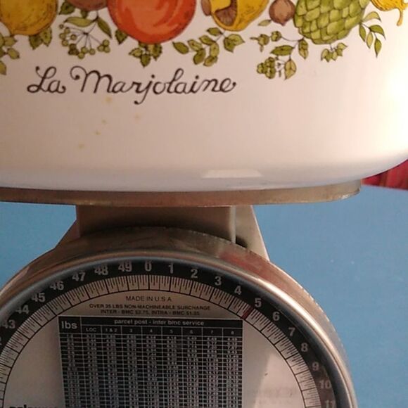 Corningware White Cookware with Glass Lid - Picture 12 of 12